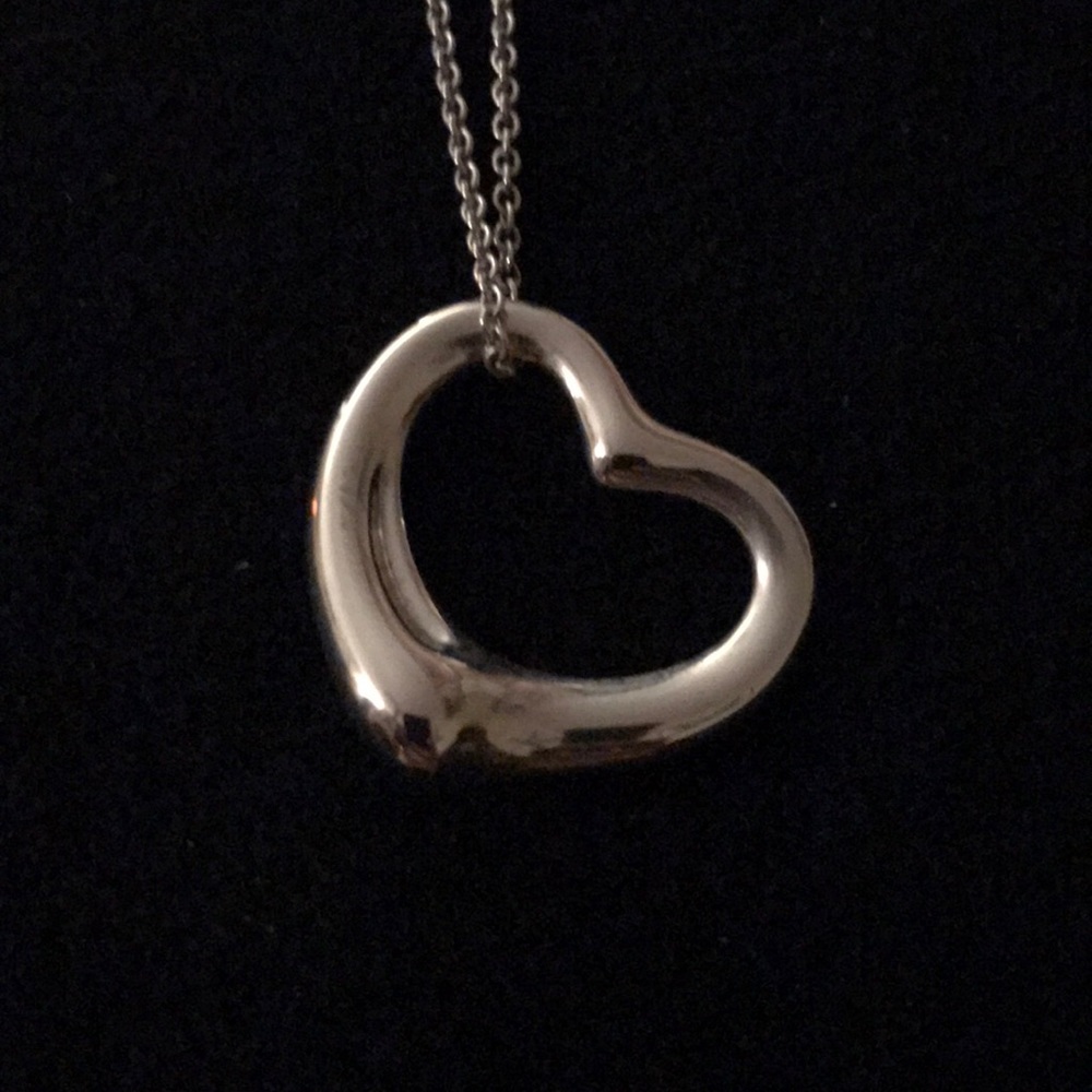 AUTHENTIC AND RARE! Tiffany and Co Open Heart